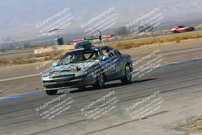 media/Oct-01-2022-24 Hours of Lemons (Sat) [[0fb1f7cfb1]]/10am (Front Straight)/